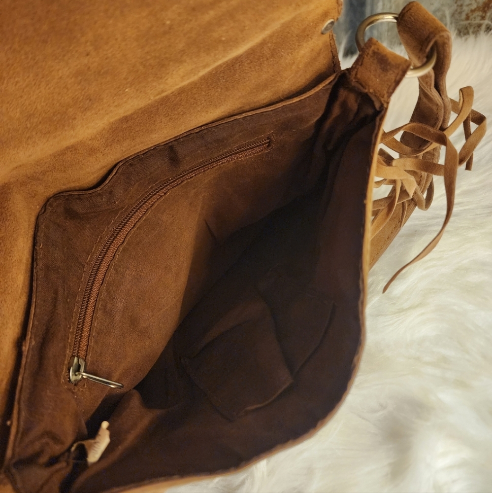 Vintage Leather Fringe Hobo Oversized Crossbody/Messenger Bag - Picture 8 of 10